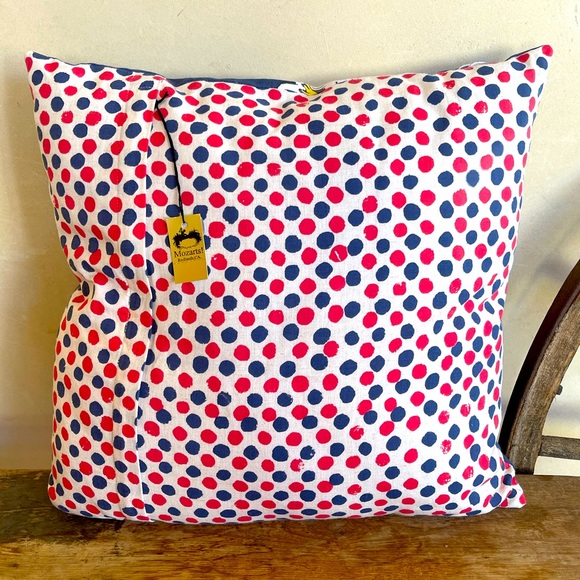 FLORAL POLKADOT DECORATIVE PILLOW Cute Kitchy Boho Cottage 17”x17” NEW w/TAG!!! - Picture 2 of 10